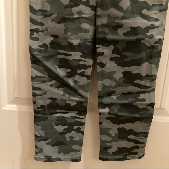 Girls Camo Overalls Size 18 XXL Camouflage Bib Overalls Stretch - Picture 12 of 15